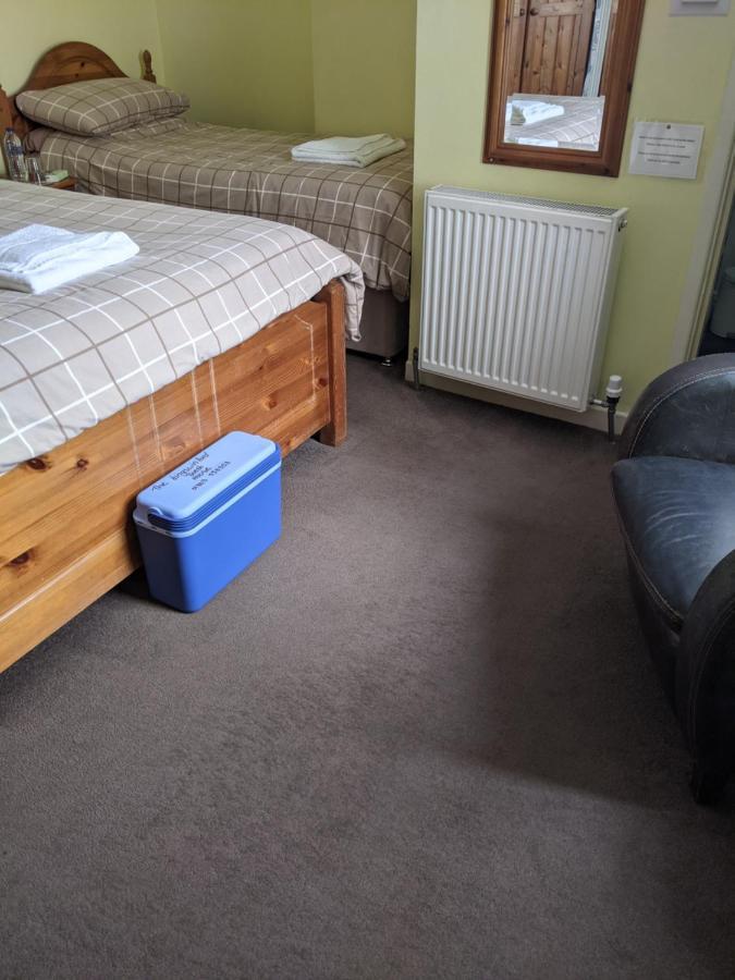 Kingswinford Guest House ペイントン エクステリア 写真